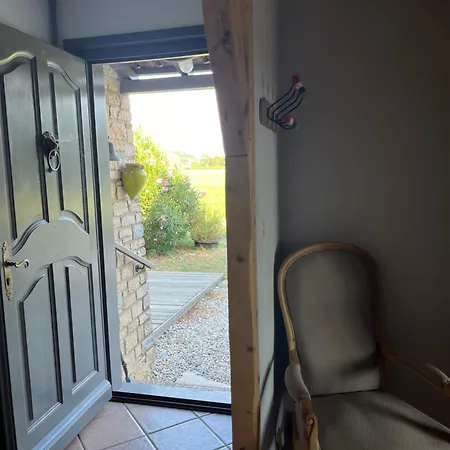 Maison En Pleine Campagne Avec Piscine *